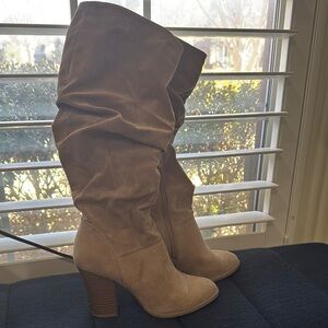 Women’s Chic Tan Faux Suede Knee-High Boots Sz 8